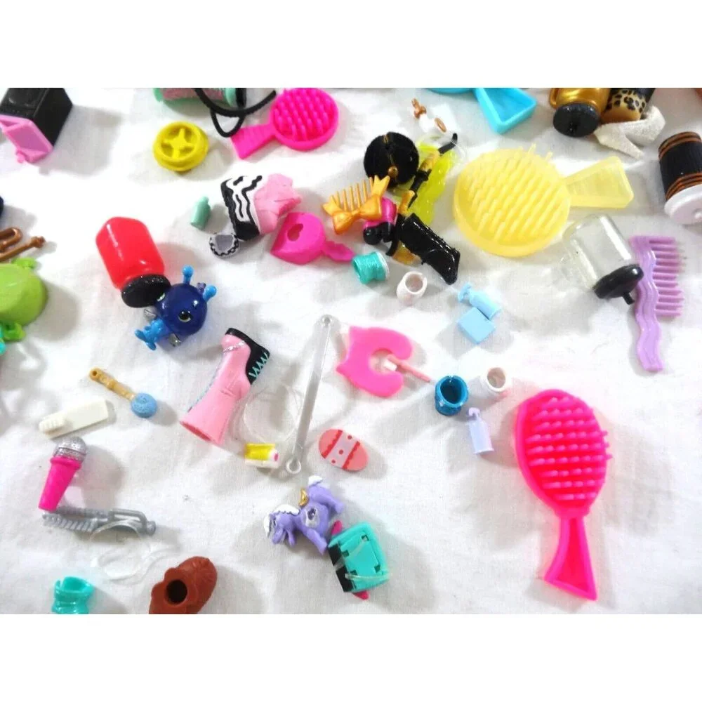LOL Surprise Dolls Lot of Accessories Shoes Brush Comb Cups Suitcase Hair access